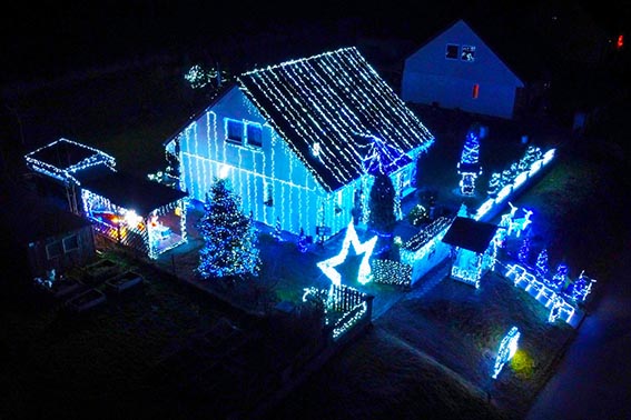 Vánoční dům Vrbno pohled z dronu - levá strana